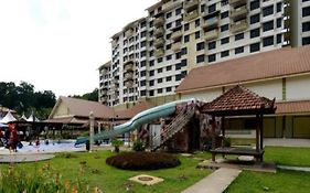 Puteri Beach Resort